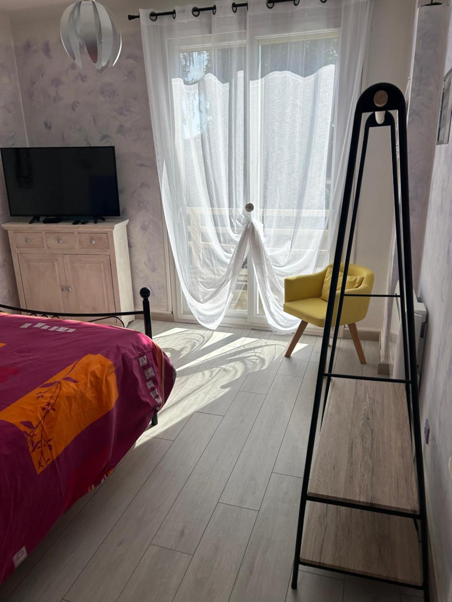 Chambres Hotes Les Grenouilles Saint-Paul-de-Varax Екстериор снимка